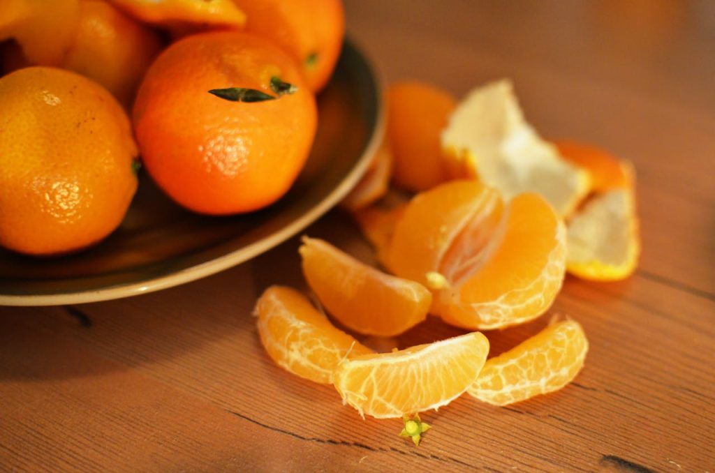 fruits oranges tangerines.jpg